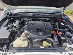 2018 Toyota
Hilux SR