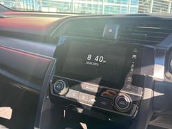 2017 Honda
                Civic VTi-S