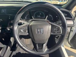 2017 Honda
                Civic VTi-S