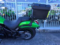 2018 Kawasaki VULCAN 900 (VN900) CLASSIC Black
