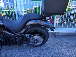 2016 Kawasaki VULCAN 900 (VN900) CLASSIC Black