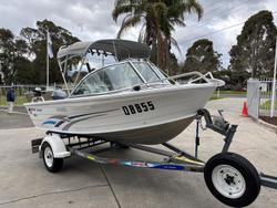 2009 QUINTREX 430 Escape