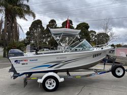 2009 QUINTREX 430 Escape