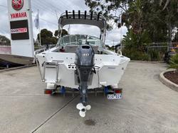 2009 QUINTREX 430 Escape
