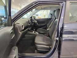 2025 Hyundai Venue Active