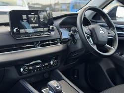 2022 Mitsubishi Outlander