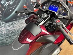 2024 Honda GL1800DA ABS GOLDWING TOUR PRE RED