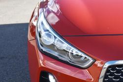 2017 Hyundai i30 SR Premium PD MY18 Phoenix Orange