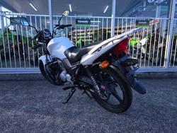 2018 HONDA CB125E White