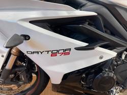2015 Triumph DAYTONA 675 WHITE