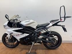2015 Triumph DAYTONA 675 WHITE