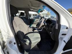 2012 Nissan
Navara ST