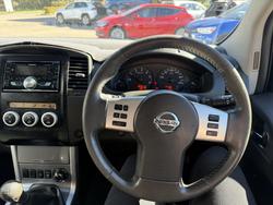 2012 Nissan
Navara ST