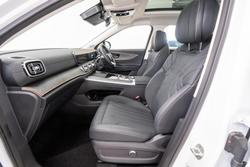 2025 Jaecoo J8 Track