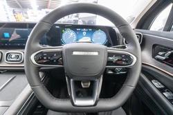 2025 Jaecoo J8 Track