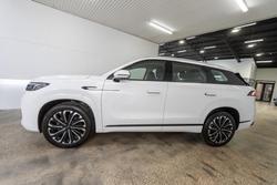 2025 Jaecoo J8 Track