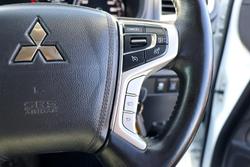 2022 Mitsubishi Triton GLX-R MR MY22 4X4 Dual Range White