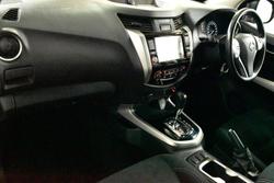 2019 Nissan
Navara ST