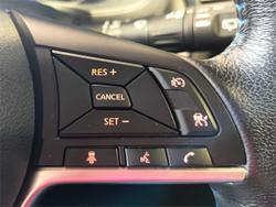 2019 Nissan
                LEAF 