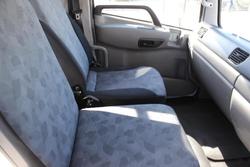 2015 U.D. Condor PK17 280 WHITE