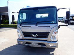2025 HYUNDAI EX9 ELWB SILVER