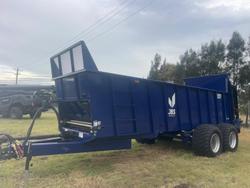 0 JBS VMEC2448 3 Vertimax 24FT Economy Pull Type Manure Spreader