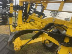 Bednar Actros RO 4000 Disc Ripper