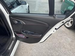2016 Holden Commodore SV6 Black VF Series II MY16 Heron White