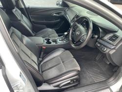 2016 Holden Commodore SV6 Black VF Series II MY16 Heron White