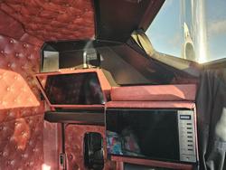 2025 Kenworth T909