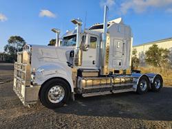 2025 Kenworth T909