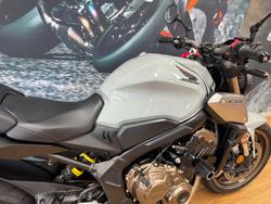 2021 Honda CB650R GREY