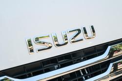 2025 Isuzu F Series FYJ300-350 White