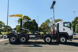 2025 Isuzu F Series FYJ300-350 White