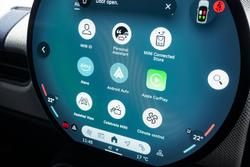 2025 MINI
Cooper S Favoured
