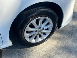 2013 TOYOTA
CAMRY ALTISE