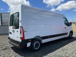 2025 Renault Master Pro LWB FWD (110kW) L3H2