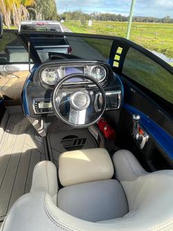 2011 Malibu Wakesetter 21 VLX