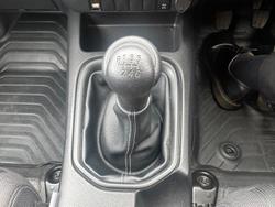 2023 Toyota Hilux SR