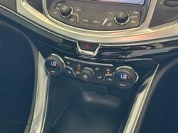 2017 Holden
Commodore SS V Redline