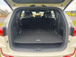 2025 KGM
                Rexton Advance