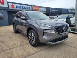 Nissan T33