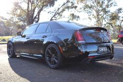 2021 Chrysler
300 SRT