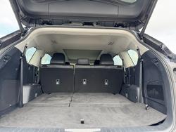 2024 TOYOTA KLUGER