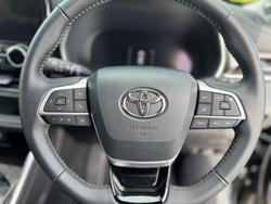 2024 TOYOTA KLUGER