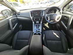 2024 Mitsubishi
                Pajero Sport GLS