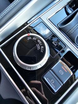 2024 Mitsubishi
                Pajero Sport GLS