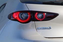 2025 Mazda 3 G25 Astina