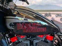 2024 Harley-davidson FLTRXSTSE CVO RD GLIDE ST 121 RAVEN METALLIC