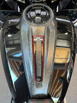 2024 Harley-davidson FLTRXSTSE CVO RD GLIDE ST 121 RAVEN METALLIC